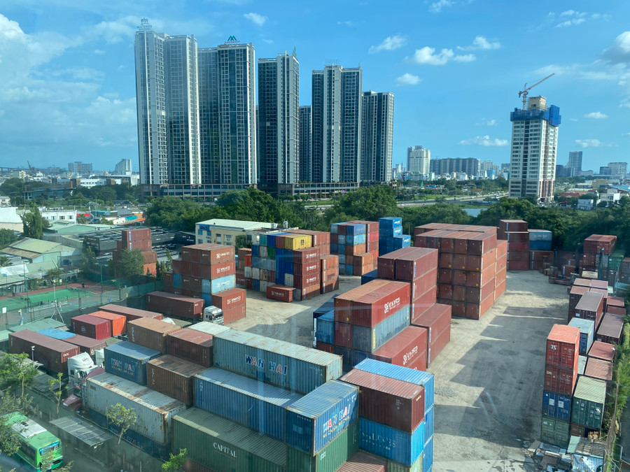 Một cảng cạn (ICD) tại quận 7, TPHCM. (Ảnh: Lê Nam). Một cảng cạn (ICD) tại quận 7, TPHCM. (Ảnh: Lê Nam).