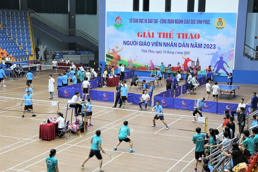 Màn tranh tài kịch tính của các vận động viên. Màn tranh tài kịch tính của các vận động viên.