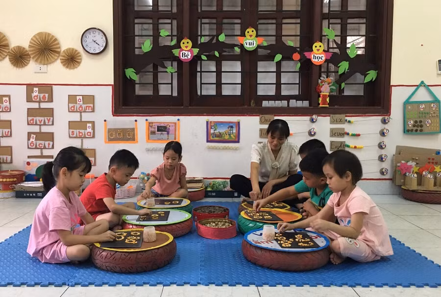 100% trẻ 5 tuổi trong toàn huyện Phù Ninh được huy động đến trường.