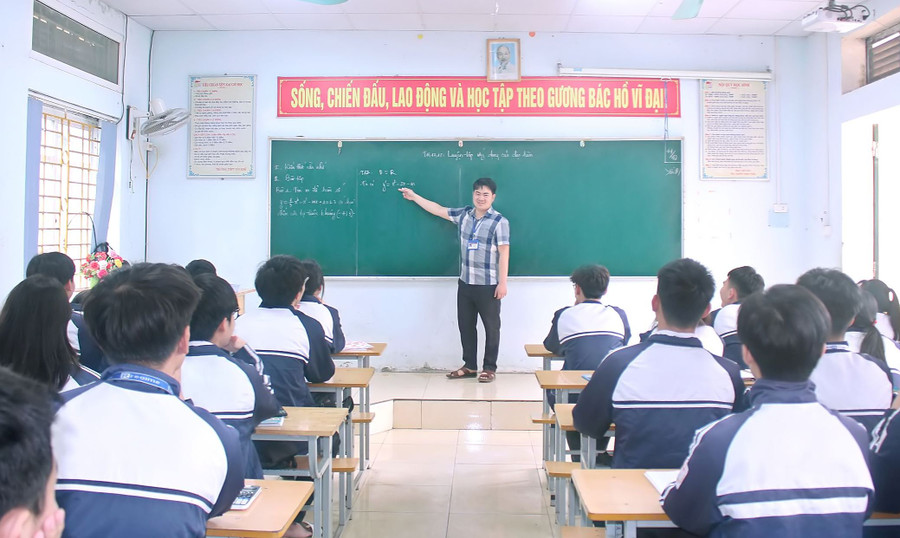 Giờ ôn tập tại Trường THPT Yển Khê