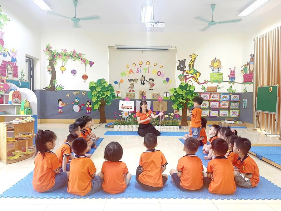 Lớp học trường Mầm non Thiện Kế sạch, đẹp đầy đủ đồ dùng, đồ chơi cho trẻ. Lớp học trường Mầm non Thiện Kế sạch, đẹp đầy đủ đồ dùng, đồ chơi cho trẻ.