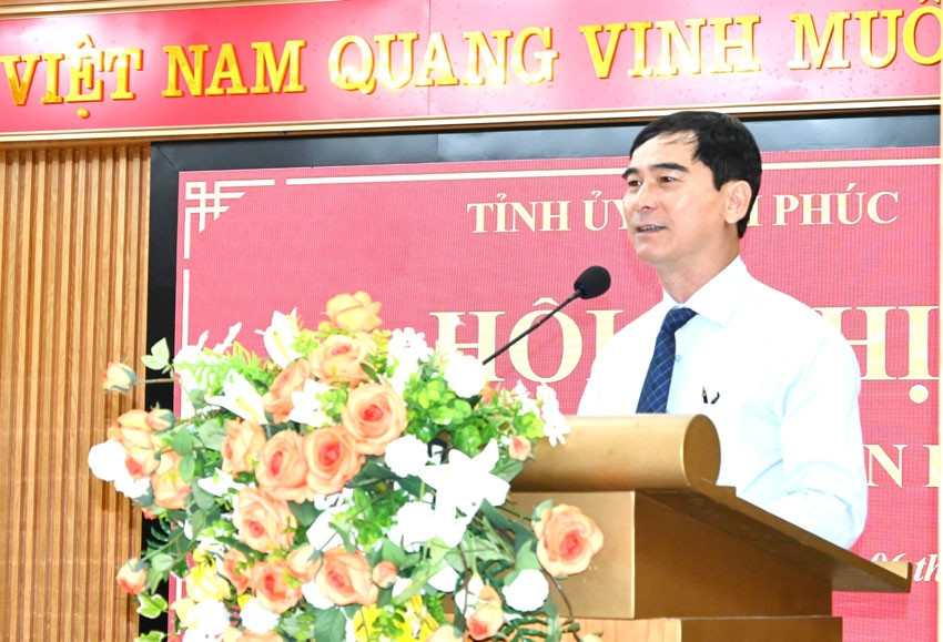 Bí thư Tỉnh ủy Vĩnh Phúc Dương Văn An phát biểu tại hội nghị. Bí thư Tỉnh ủy Vĩnh Phúc Dương Văn An phát biểu tại hội nghị.