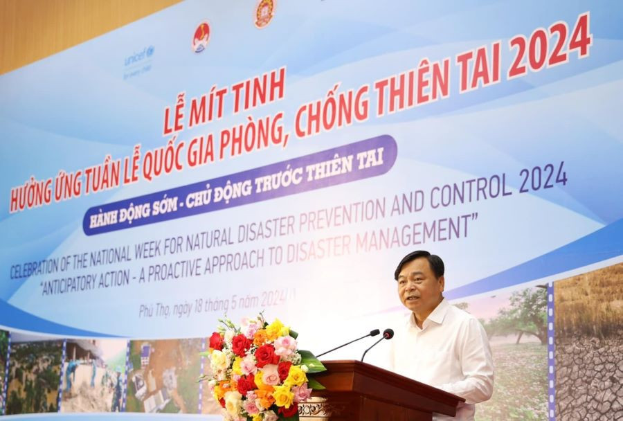 Ông Nguyễn Hoàng Hiệp - Thứ trưởng Bộ Nông nghiệp và Phát triển nông thôn phát biểu khai mạc buổi lễ.