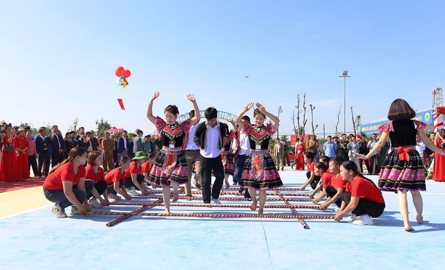 Hoạt động văn hóa, văn nghệ của Nhân dân thôn Đồng Cà.