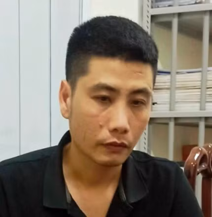 Đối tượng Võ Thế Nghĩa tại cơ quan công an.