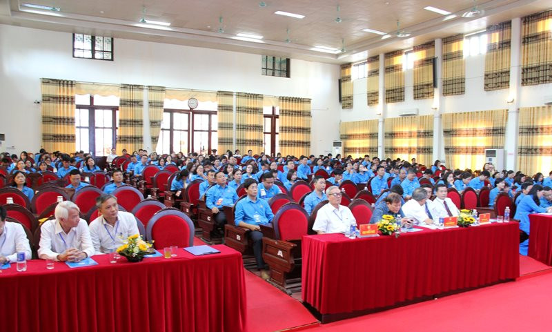 Đại biểu tham dự đại hội. Đại biểu tham dự đại hội.