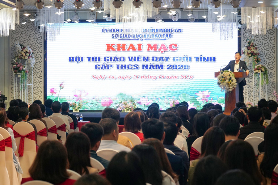 Nghệ An Khai mạc Hội thi giáo viên dạy giỏi tỉnh bậc THCS năm học 2020 - 2021.