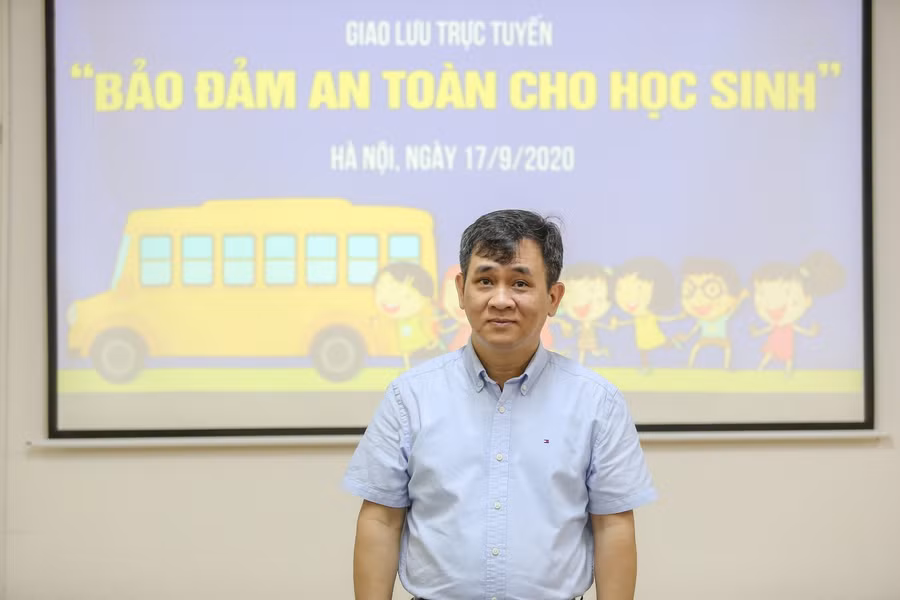 Ông Đặng Việt Hà - Hiệu trưởng trường THCS Chu Văn An, Quận Tây Hồ, Hà Nội