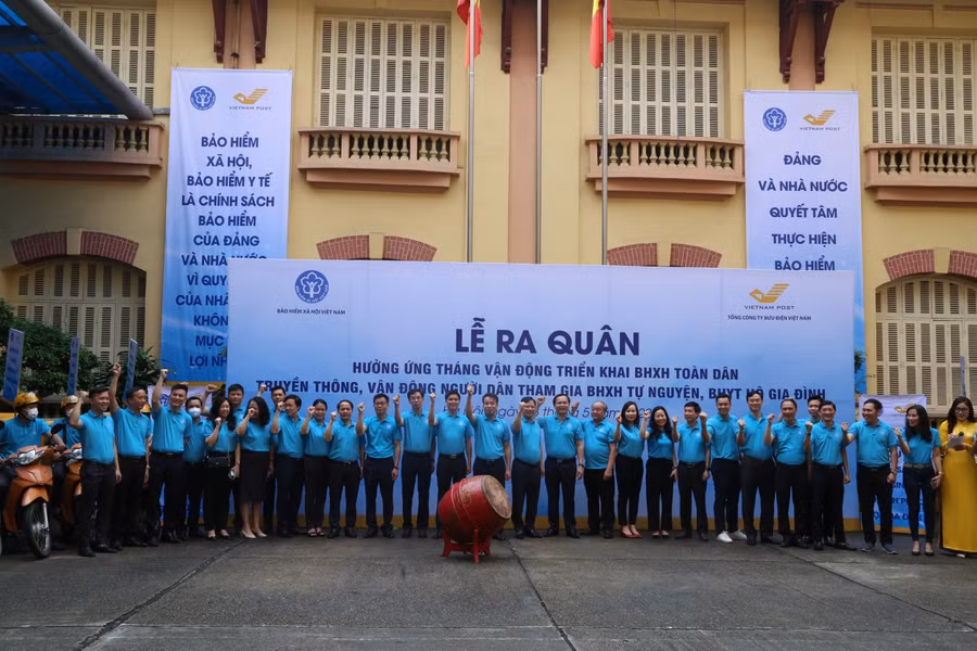 Lễ ra quân ở điểm cầu Trung ương. Ảnh: Quỳnh Hiếu