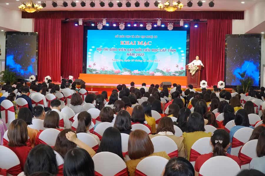 Khai mạc Hội thi giáo viên dạy giỏi tiểu học tỉnh Nghệ An năm 2022.