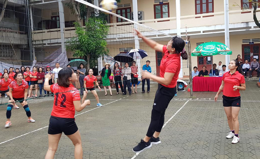 Thi đấu môn bóng chuyền nữ Thi đấu môn bóng chuyền nữ