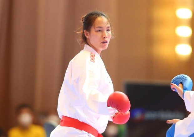 VĐV Đinh Thị Hương. VĐV Đinh Thị Hương.