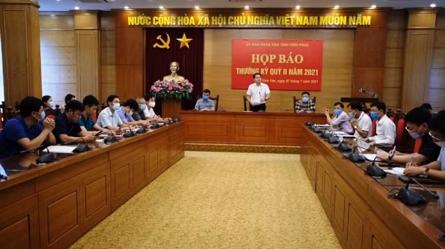 Quang cảnh buổi họp báo
