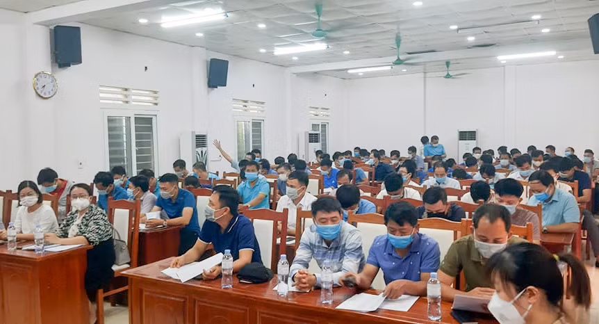 Trước đó, những cán bộ, nhân viên y tế xung phong hỗ trợ tuyến đầu chống dịch đã được tập huấn