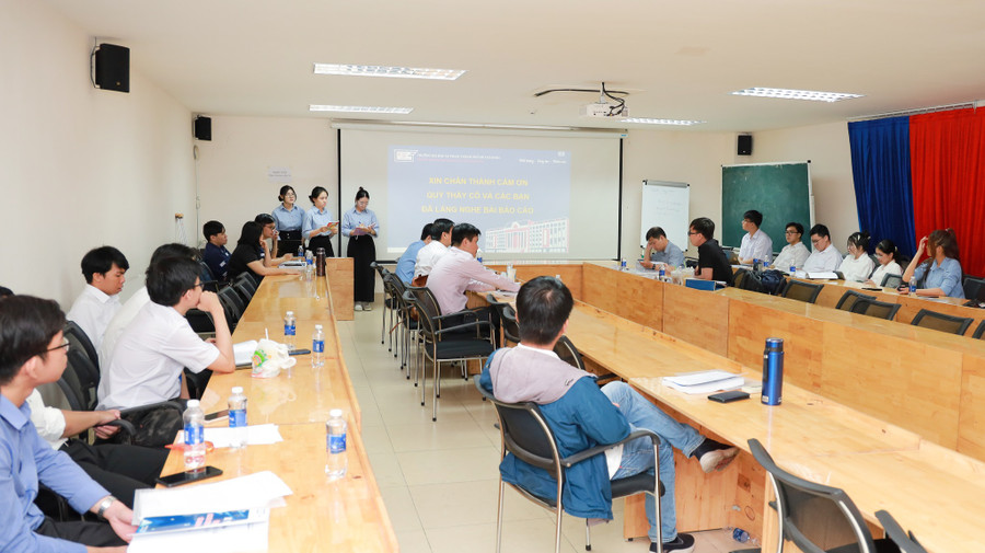 Sinh viên báo cáo tại 4 tiểu ban trong Hội nghị Sinh viên nghiên cứu khoa học cấp trường, sáng 18/5. Ảnh: HCMUE Sinh viên báo cáo tại 4 tiểu ban trong Hội nghị Sinh viên nghiên cứu khoa học cấp trường, sáng 18/5. Ảnh: HCMUE