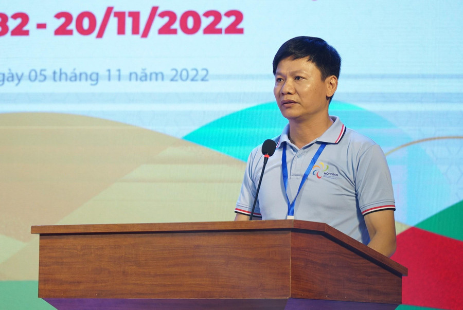 Ông Nguyễn Thanh Đề - Vụ trưởng Vụ Giáo dục Thể chất (Bộ GD&amp;ĐT) thay mặt ban tổ chức ghi nhận và đánh giá cao sự cống hiến, tinh thần thể thao cao thượng của các vận động viên tham gia hội thao.