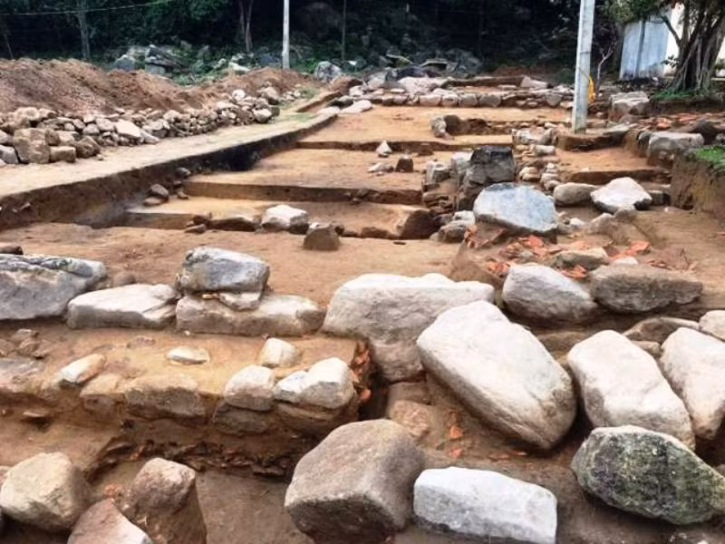 Một phần kiến trúc chùa Am Các cổ được phát lộ Một phần kiến trúc chùa Am Các cổ được phát lộ