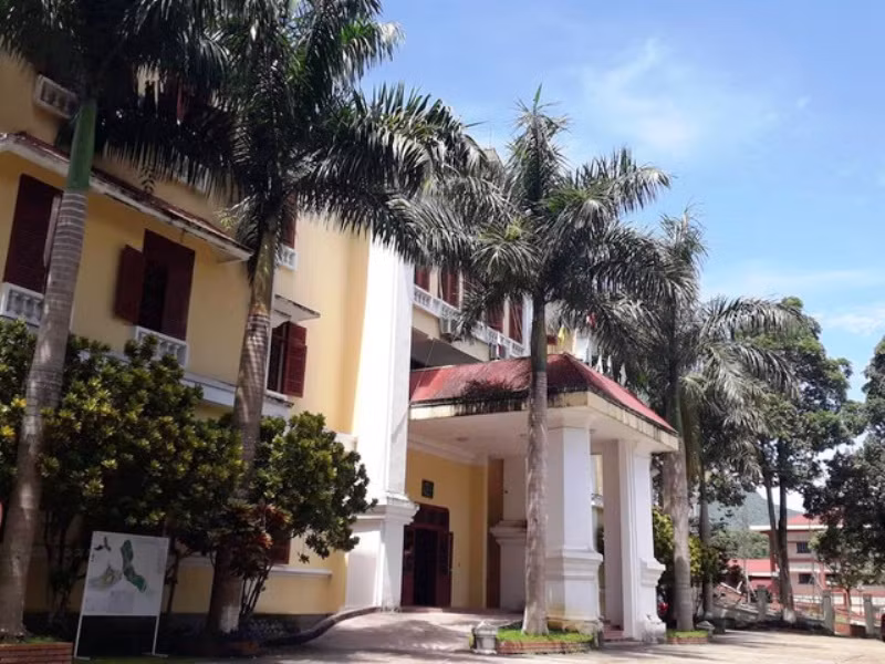 Trụ sở UBND huyện Thường Xuân - nơi ông Thiên công tác.