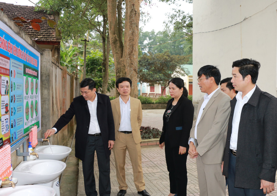 Miền núi Nghệ An chuẩn bị điều kiện tốt nhất đón HS trở lại trường