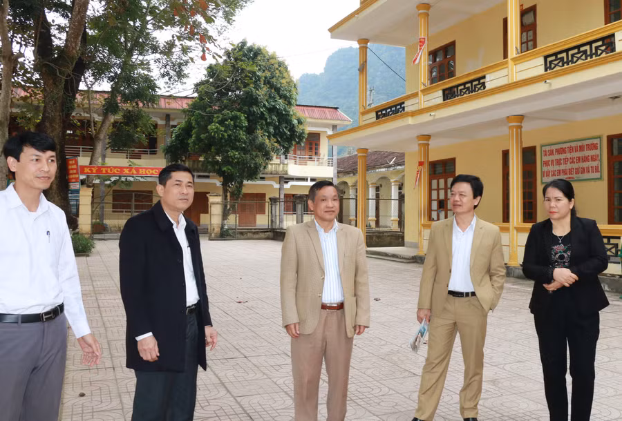 Lãnh đạo Sở GD&ĐT lưu ý các trường không chủ quan, lơ là trong phòng dịch