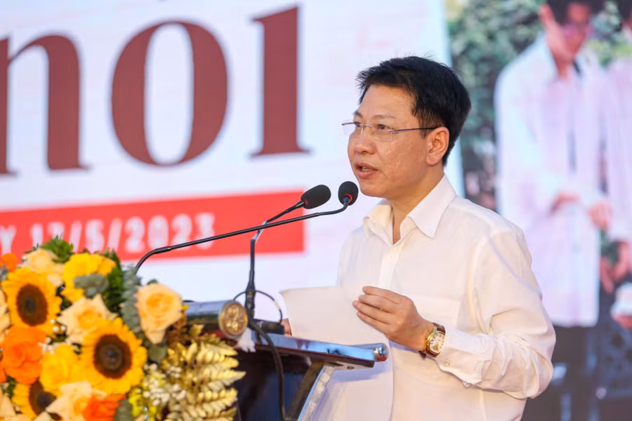 Ông Nguyễn Xuân An Việt, Phó Vụ trưởng Vụ Chính trị và Công tác học sinh, sinh viên - Bộ GD&amp;ĐT cũng đưa ra những con số nhức nhối về bạo lực học đường. Ảnh: Hồ Lài.