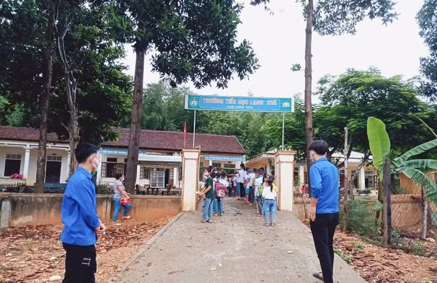 Việc tổ chức bán trú cho học sinh tiểu học vùng cao, biên giới còn nhiều khó khăn