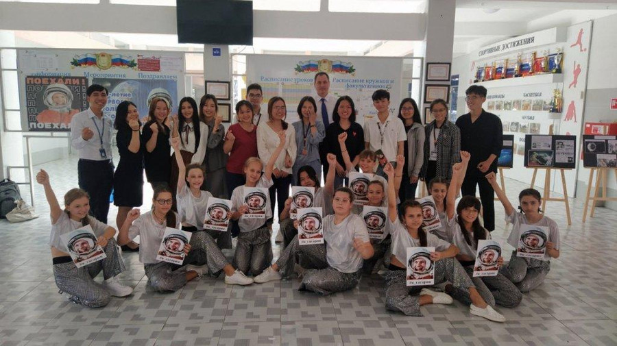 Khoa Ngữ văn Nga Trường ĐH KHXH&NV, ĐHQG-HCM tổ chức chuyến thực tập thực tế tại Trường THPT Vietsopetro, thành phố Vũng Tàu. Khoa Ngữ văn Nga Trường ĐH KHXH&NV, ĐHQG-HCM tổ chức chuyến thực tập thực tế tại Trường THPT Vietsopetro, thành phố Vũng Tàu.