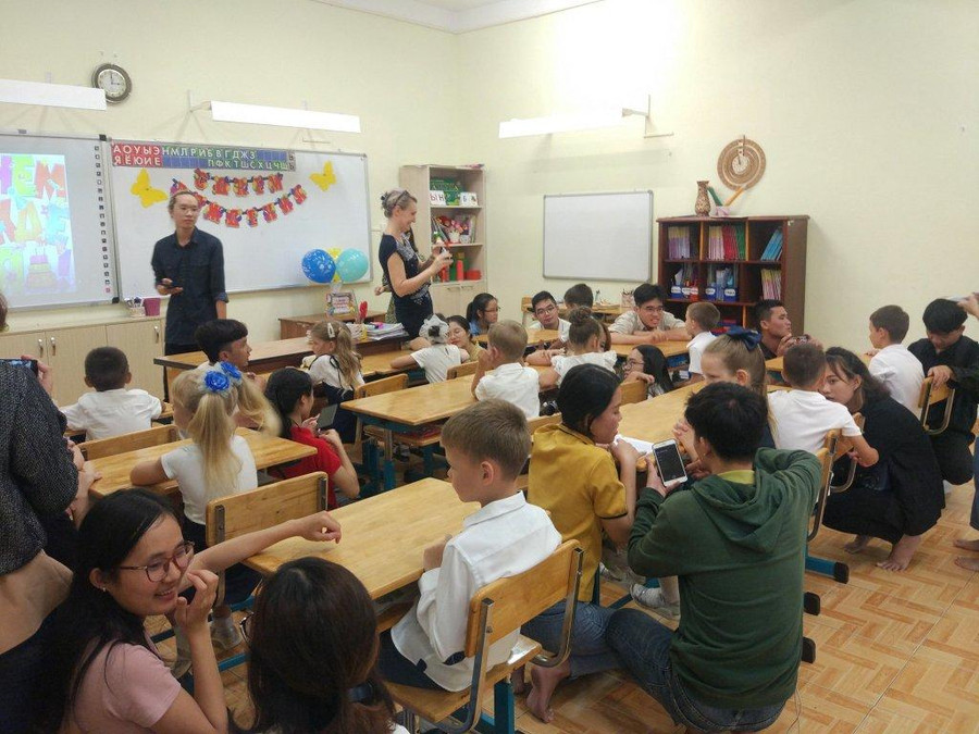 Khoa Ngữ văn Nga Trường ĐH KHXH&NV, ĐHQG-HCM tổ chức chuyến thực tập thực tế tại Trường THPT Vietsopetro, thành phố Vũng Tàu. Khoa Ngữ văn Nga Trường ĐH KHXH&NV, ĐHQG-HCM tổ chức chuyến thực tập thực tế tại Trường THPT Vietsopetro, thành phố Vũng Tàu.