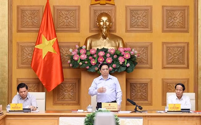 Thủ tướng chủ trì hội nghị thúc đẩy các dự án hạ tầng giao thông chiến lược - Ảnh: VGP/Nhật Bắc