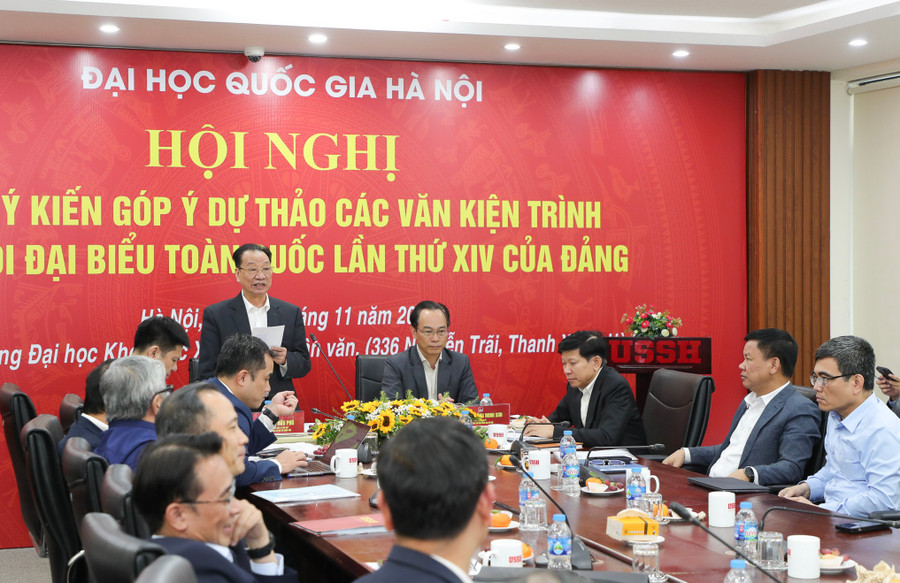 Các nhà khoa học góp ý kiến hoàn thiện Dự thảo Văn kiện Đại hội XIV.