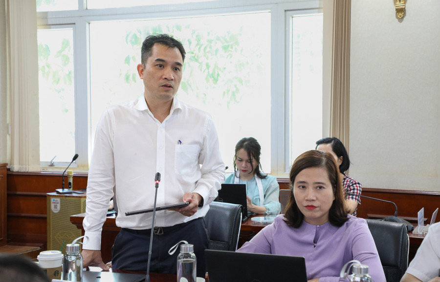 vnu-hoi-nghi-cong-nghe-chip-ban-dan-4.jpg