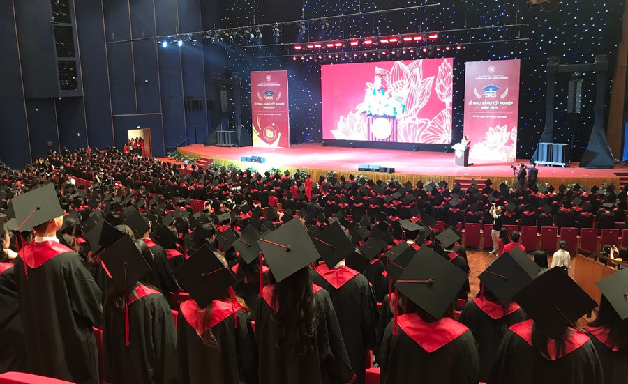 Gần 80% sinh viên Trường ĐH Ngoại thương tốt nghiệp đạt loại giỏi, xuất sắc.