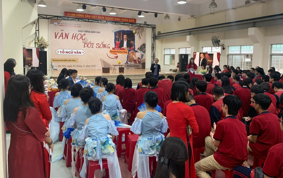 Tọa đàm Văn học nuôi dưỡng tâm hồn, gieo mầm hạnh phúc và nhân ái.