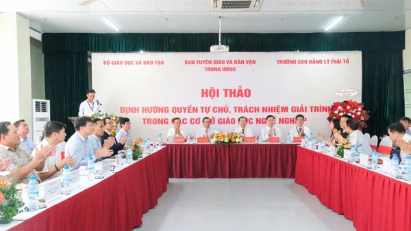 Quang cảnh hội thảo.