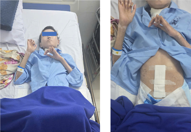 Bác sĩ thăm khám, kiểm tra lại sức khỏe cho nữ bệnh nhân trước ngày ra viện.