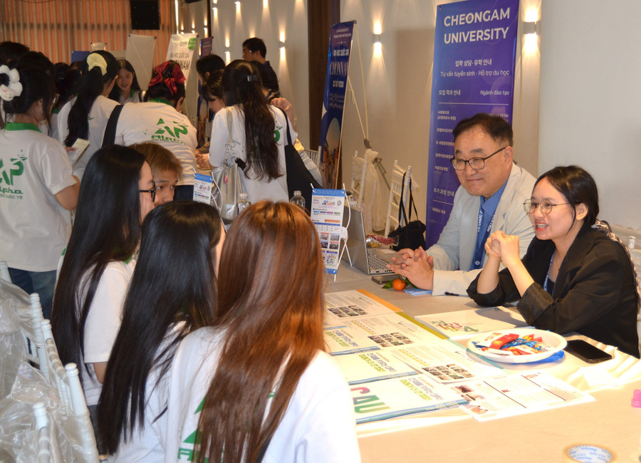 Hội thảo mở ra nhiều cơ hội học tập và phát triển nghề nghiệp bền vững cho sinh viên Việt Nam tại Hàn Quốc.