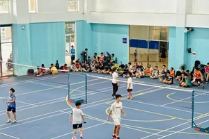 Lớp học năng khiếu môn cầu lông tại Cung thiếu nhi Đà Nẵng. Ảnh: Cung thiếu nhi Đà Nẵng.
