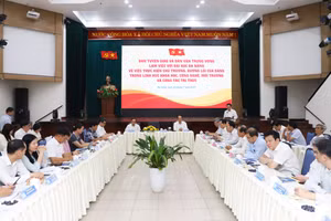 Toàn cảnh buổi làm việc của Ban Tuyên giáo và Dân vận Trung ương làm việc tại Đại học Đà Nẵng. Ảnh: Thanh Nhã.