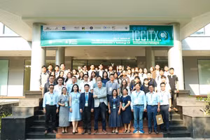 Hội nghị thu hút sự tham gia của hơn 100 nhà khoa học, chuyên gia, nghiên cứu sinh trong và ngoài nước.