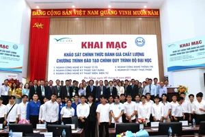 Khai mạc khảo sát chính thức đánh giá chất lượng 5 chương trình đào tạo của Trường Đại học Sư phạm Kỹ thuật, Đại học Đà Nẵng. 