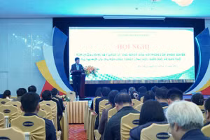 Khóa tập huấn công tác quản lý giáo dục cho gần 300 cán bộ 93 xã, phường do Sở GD&ĐT Đà Nẵng tổ chức. 