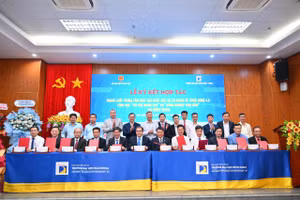 Trường Đại học Bách khoa - Đại học Đà Nẵng ký kết hợp tác với các thành viên trong mạng lưới. 