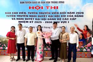 Giáo viên Phú Thọ vào chung khảo toàn quốc Hội thi Báo cáo viên giỏi