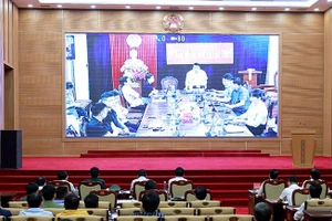 Điểm cầu chính tại Trung tâm Hội nghị tỉnh Phú Thọ