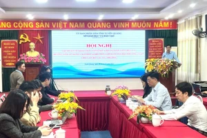 Hội nghị tổ chức theo hình thức trực tiếp và trực tuyến đến 124 điểm cầu cơ sở (ảnh: Sở GD&ĐT Tuyên Quang).