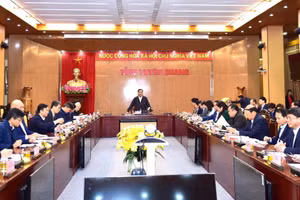 Quang cảnh buổi làm việc.