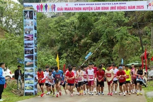 150 vận động viên tham gia Giải Marathon huyện Lâm Bình mở rộng năm 2025.