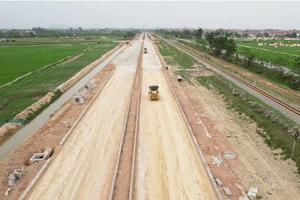 Một số đoạn tuyến đang được khẩn trương thi công (ảnh Quang Nam).