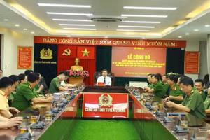 Ông Ma Thế Hồng, Phó Bí thư Tỉnh ủy Tuyên Quang chủ trì tại điểm cầu Công an tỉnh Tuyên Quang (Ảnh: Công an tỉnh Hà Giang).