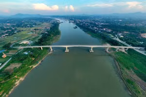 Cầu Sông Lô tại xã Đoan Hùng, tỉnh Phú Thọ. (Ảnh: Ngọc Oanh)